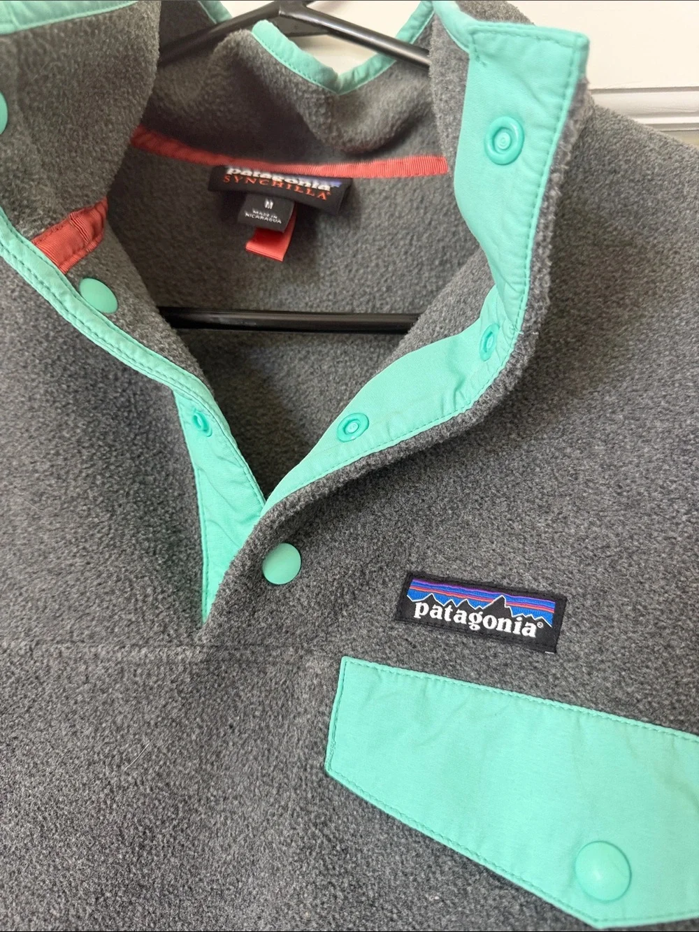 Patagonia Gray Fleece Pullover with Mint Trim Accents - Picture 3 of 3